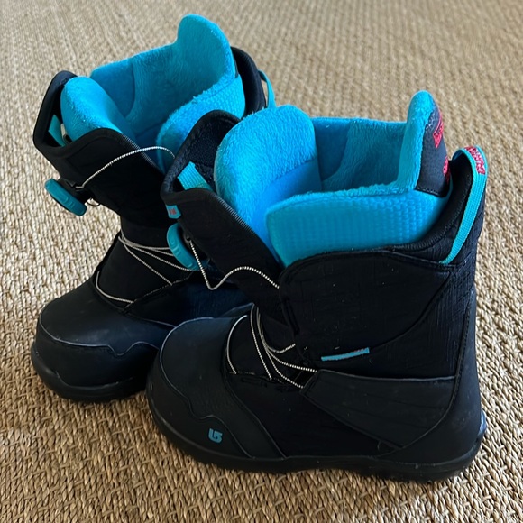 Burton Other - Burton Ziplone Boa snowboard boots youth 5